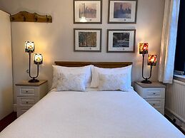 Greylands Guest House