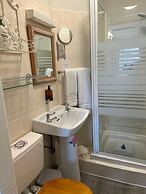 Greylands Guest House