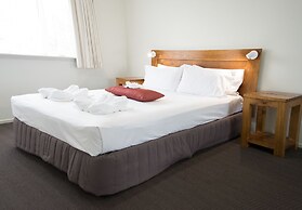Beachside Holiday Apartments
