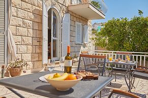 Villa Kate Dadic
