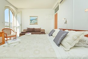 Villa Kate Dadic