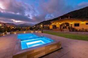 Los Establos Boutique Resort- All Inclusive