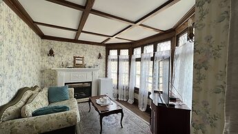 Bedham Hall Bed & Breakfast