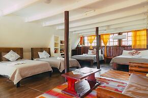 Hotel La Colina