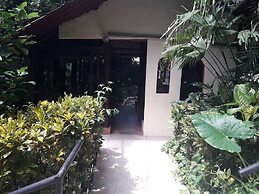 Hotel La Colina