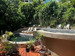 Hotel La Colina