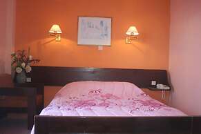 Aegli Hotel