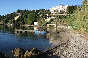 Aegli Hotel