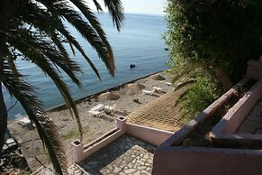 Aegli Hotel