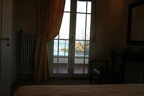 Aegli Hotel
