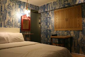 Zip Hotel
