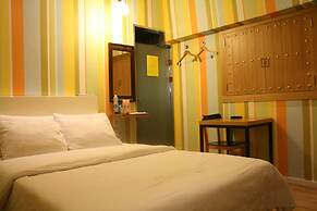 Zip Hotel