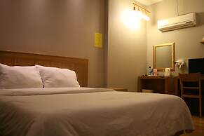 Zip Hotel