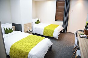 Metro Hotel
