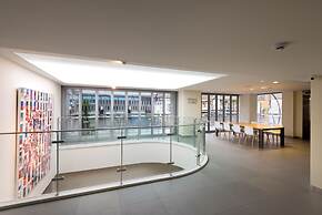 Metro Hotel