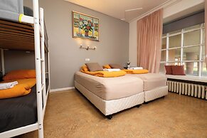 Hostel B47