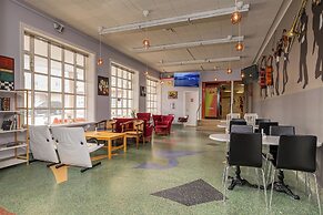 Hostel B47