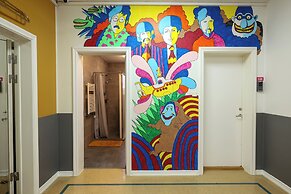 Hostel B47