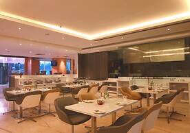 E Hotel