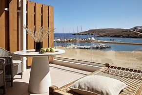 Kythnos Bay Hotel