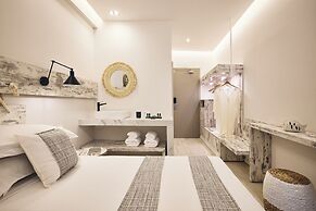 Kythnos Bay Hotel