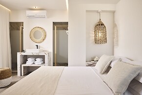 Kythnos Bay Hotel