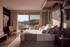 Kythnos Bay Hotel
