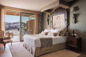Kythnos Bay Hotel