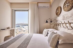 Kythnos Bay Hotel