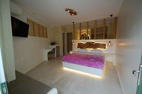 Sahas Suites