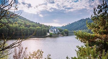 Retro Riverside Wellness Resort