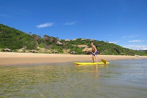 Machangulo Beach Lodge