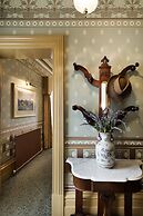 Craig's Royal Hotel