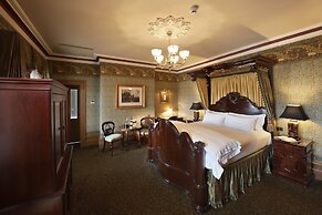 Craig's Royal Hotel
