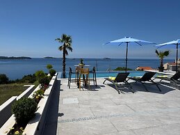 Arba Seaview Residences