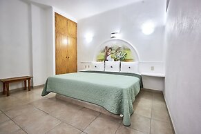 The Alondra Hotel