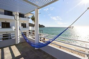 The Alondra Hotel