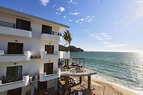 The Alondra Hotel