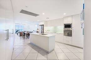 C Bargara Resort