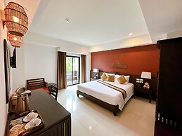 Navatara Phuket Resort