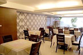 Crystal Hotel
