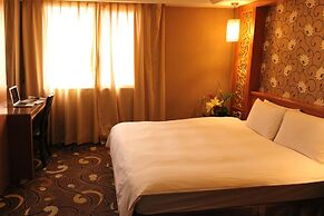Crystal Hotel