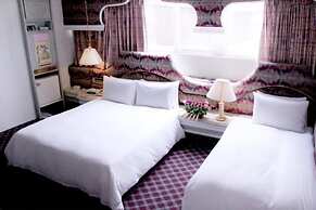 Crystal Hotel