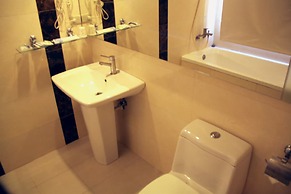 Crystal Hotel