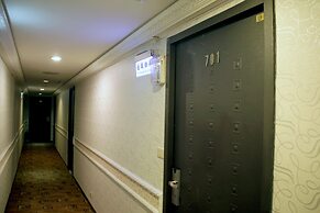 Crystal Hotel