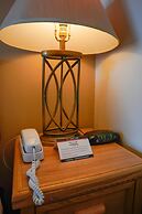 Thunderbird Motor Inn