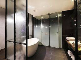Hotel Amare