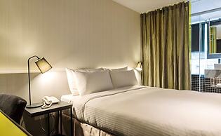 Vendome East Inn