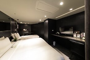 Vendome East Inn