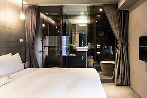 Vendome East Inn